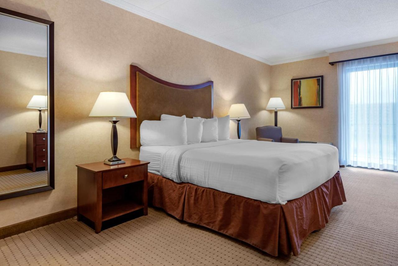 Best Western Plus Oswego Hotel And Conference Center Ngoại thất bức ảnh
