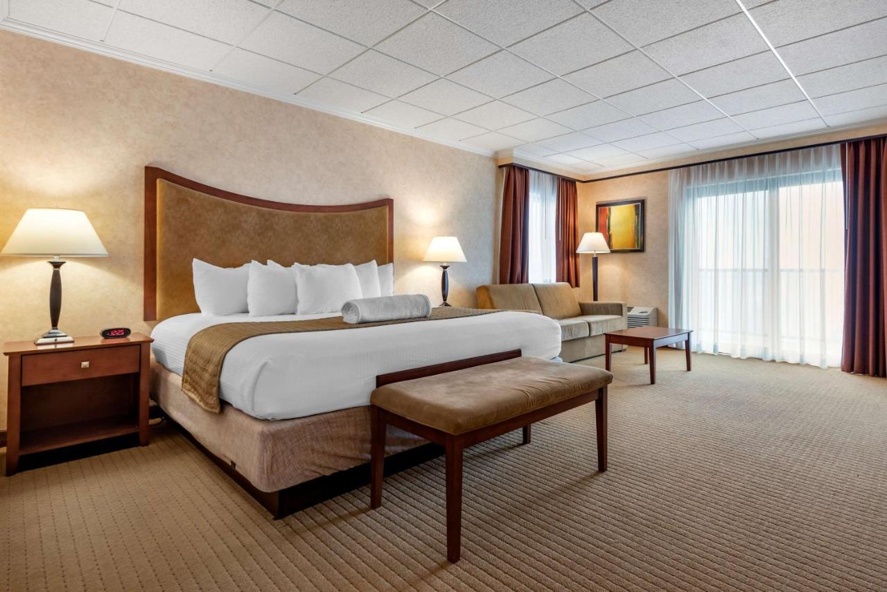 Best Western Plus Oswego Hotel And Conference Center Ngoại thất bức ảnh