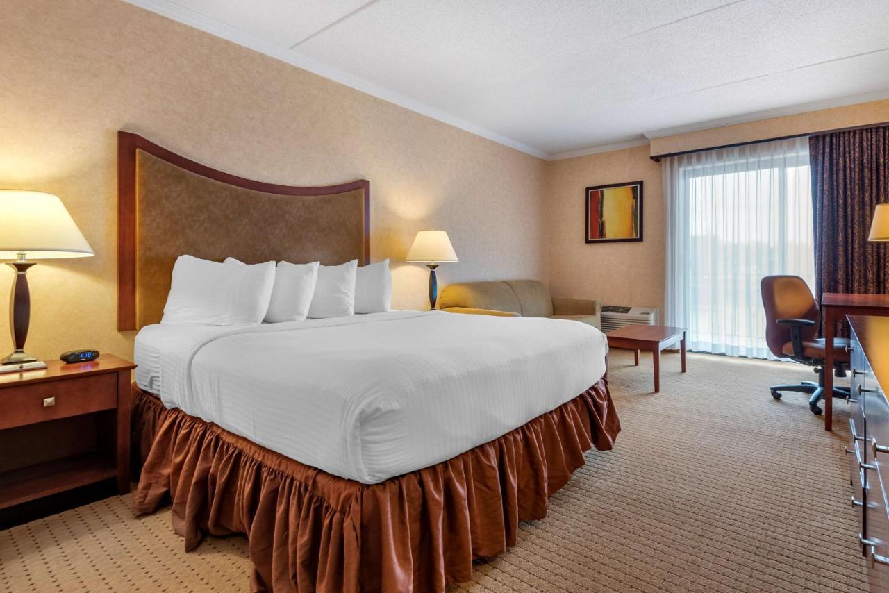 Best Western Plus Oswego Hotel And Conference Center Ngoại thất bức ảnh