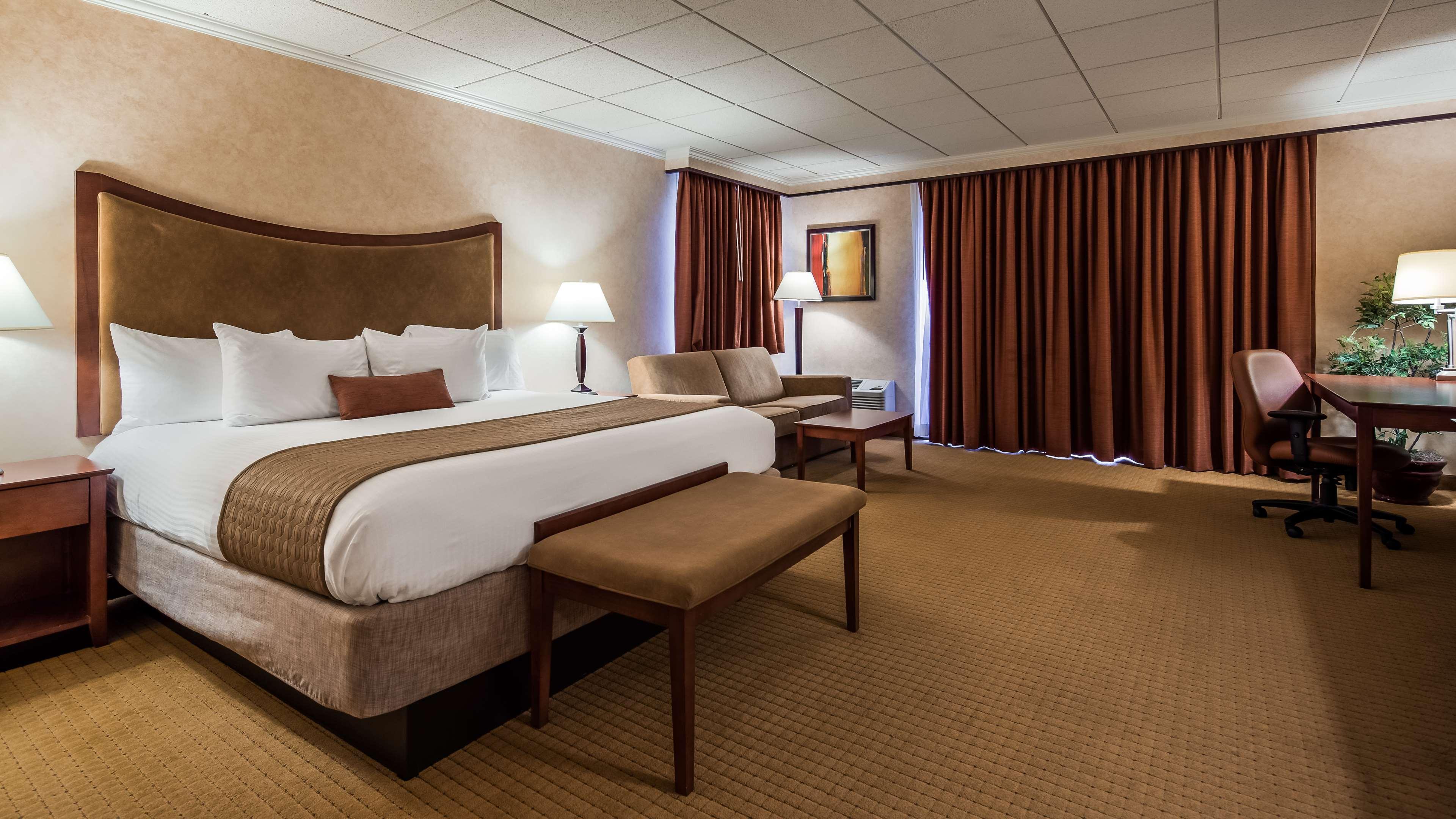 Best Western Plus Oswego Hotel And Conference Center Ngoại thất bức ảnh